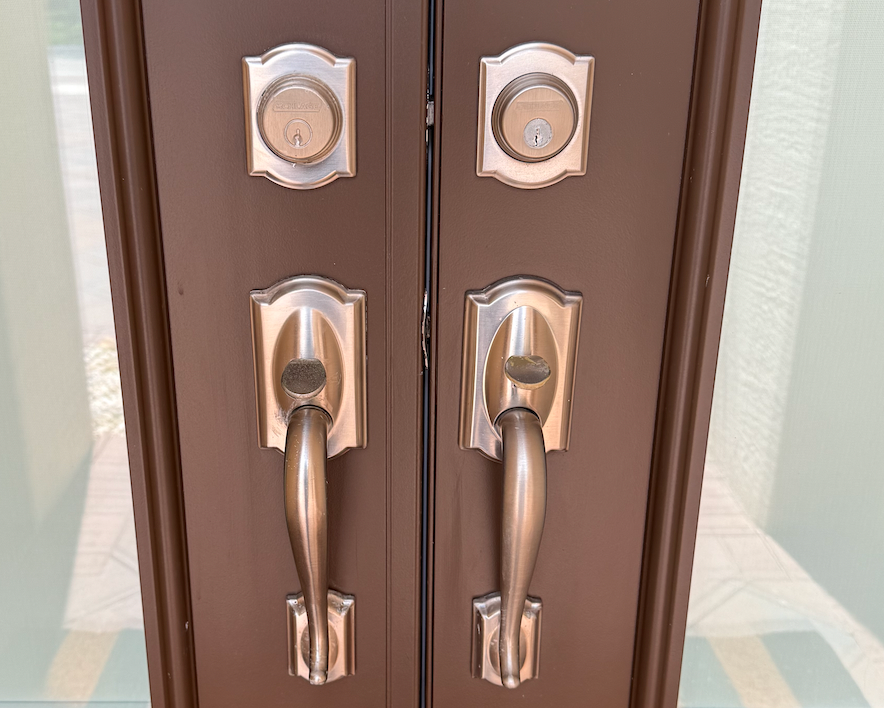 What a Trusted Locksmith in Sarasota Actually Does Beyond Just Unlocking Doors